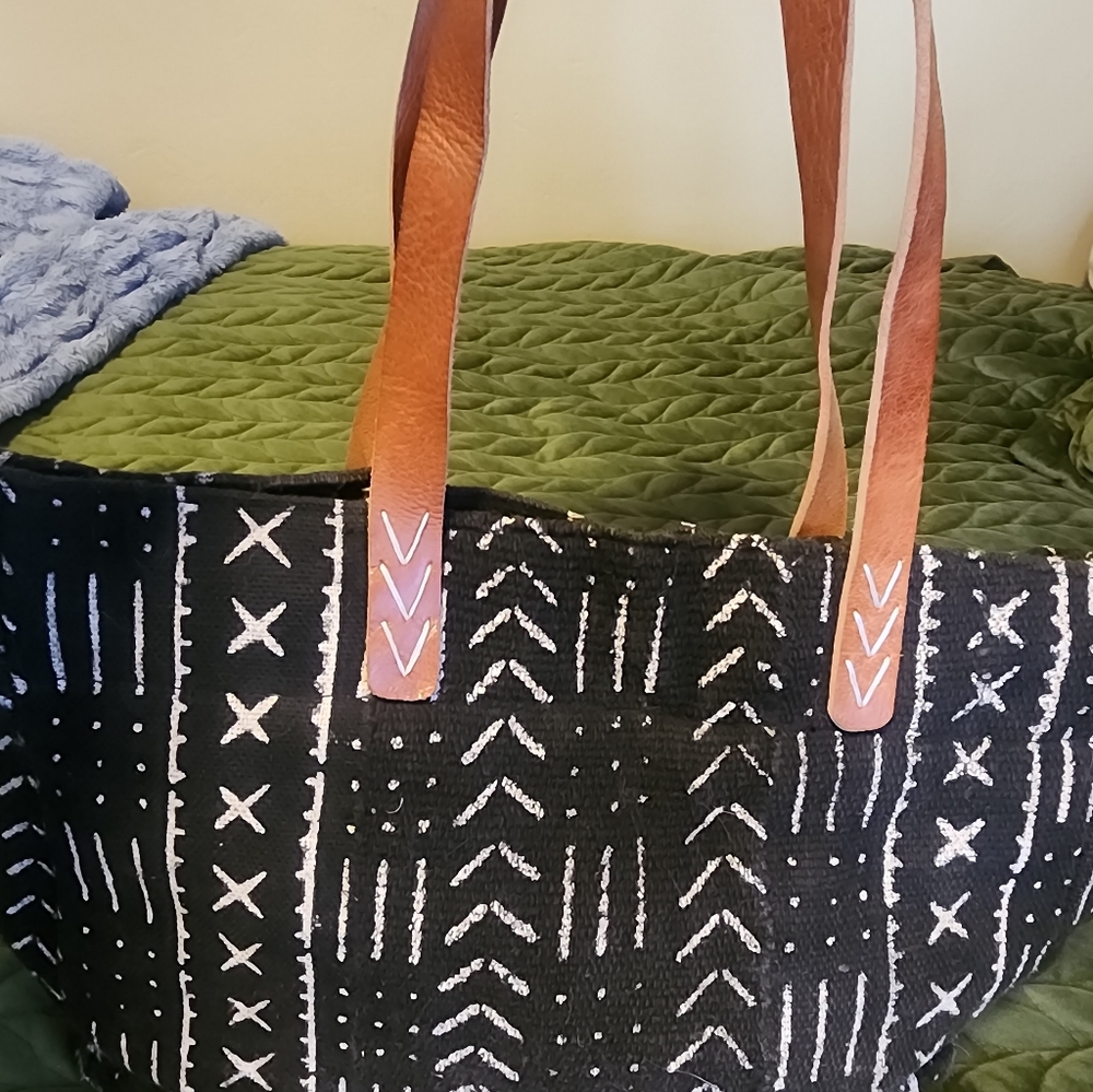 Stylish Black and White Patterned Tote Bag